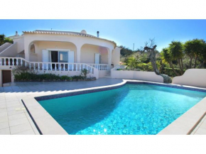 Modern Villa in Lagos with private Swimming Pool